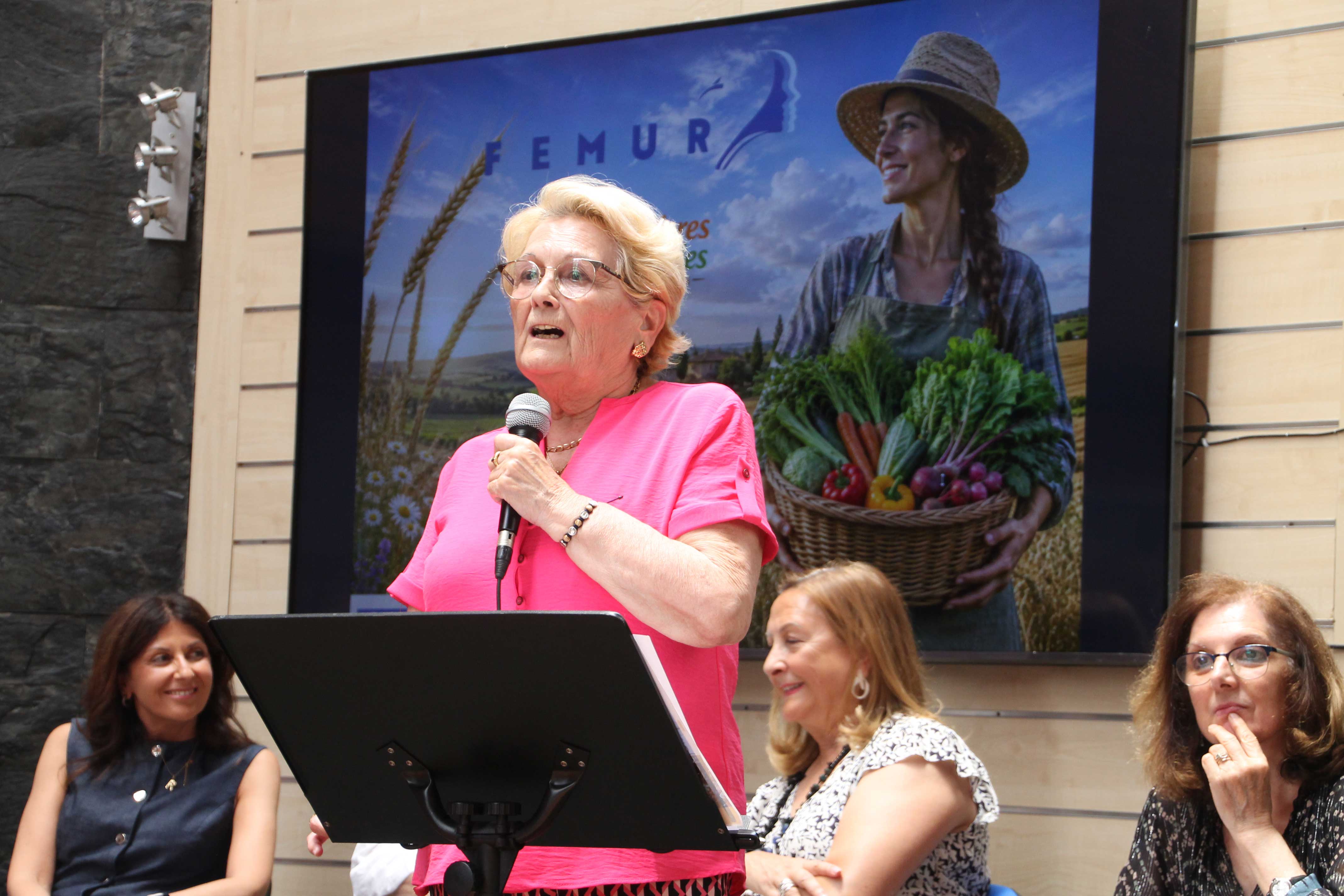 Juana Borrego, Presidenta Nacional de FEMUR.